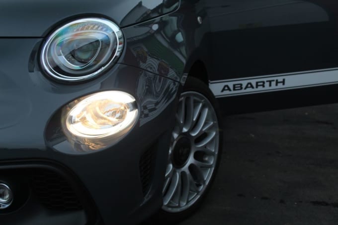 2025 Abarth 595c