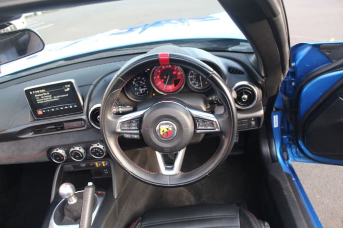 2025 Abarth 124 Spider