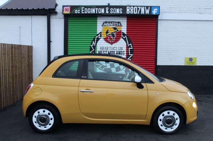 2025 Fiat 500c