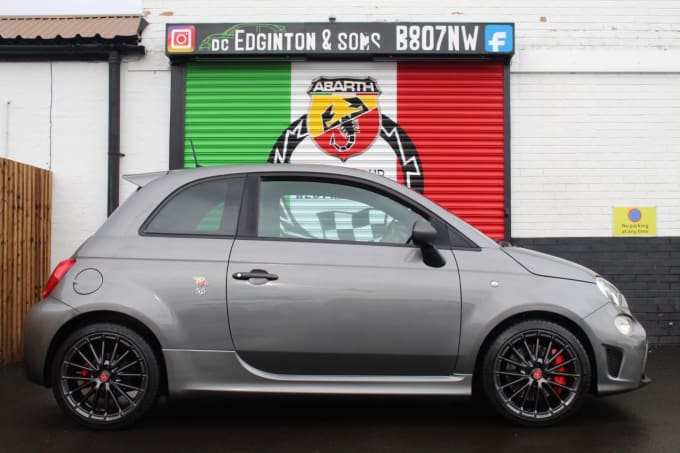 2025 Abarth 595