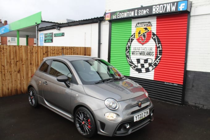 2025 Abarth 595