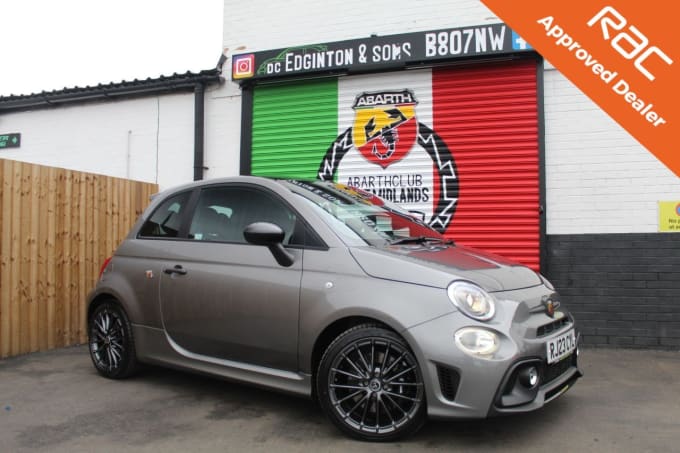 2025 Abarth 695