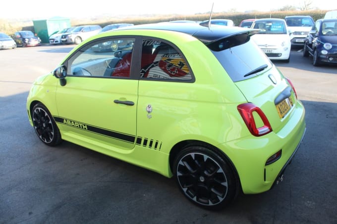 2025 Abarth 595