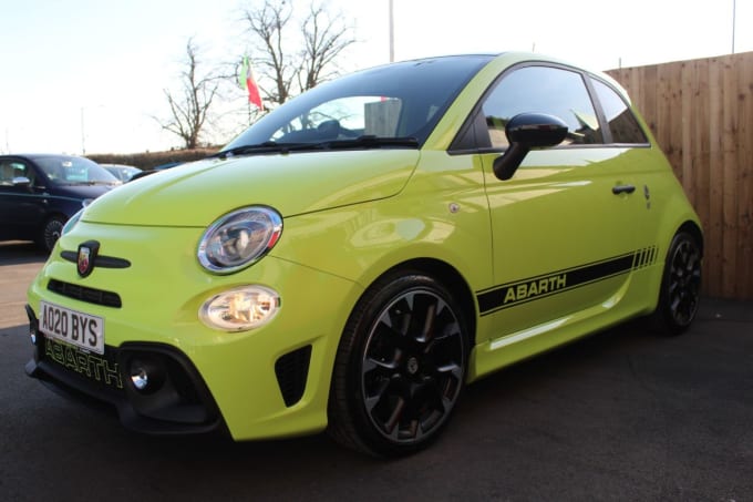 2025 Abarth 595