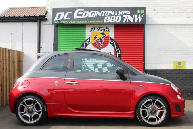 2025 Abarth 595
