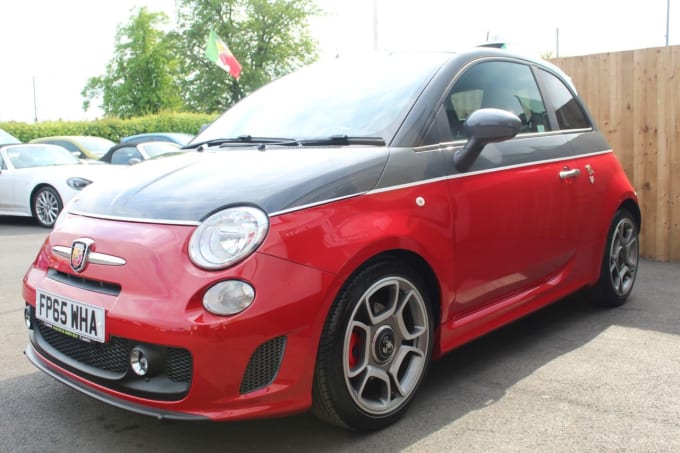 2025 Abarth 595