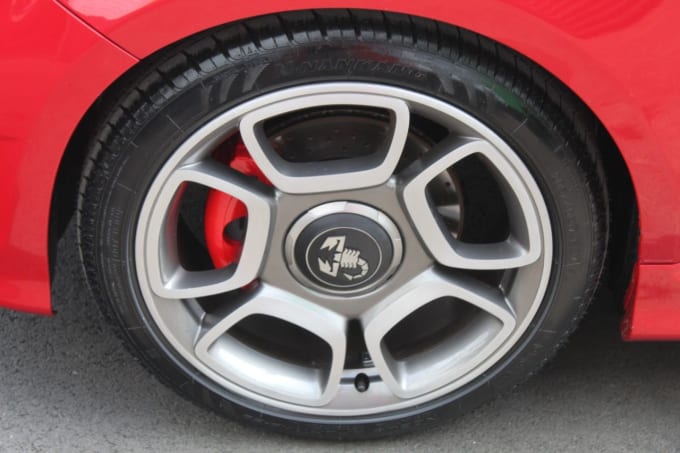 2025 Abarth 595