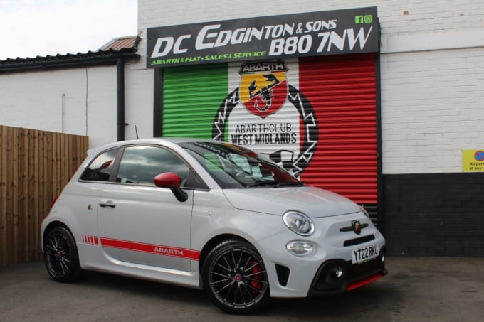 2025 Abarth 595