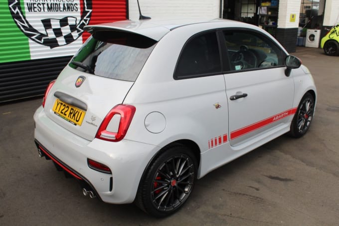 2025 Abarth 595
