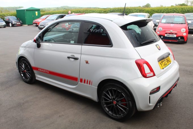 2025 Abarth 595