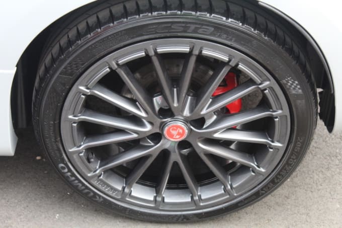 2025 Abarth 595