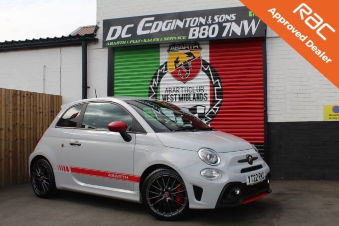 2025 Abarth 595