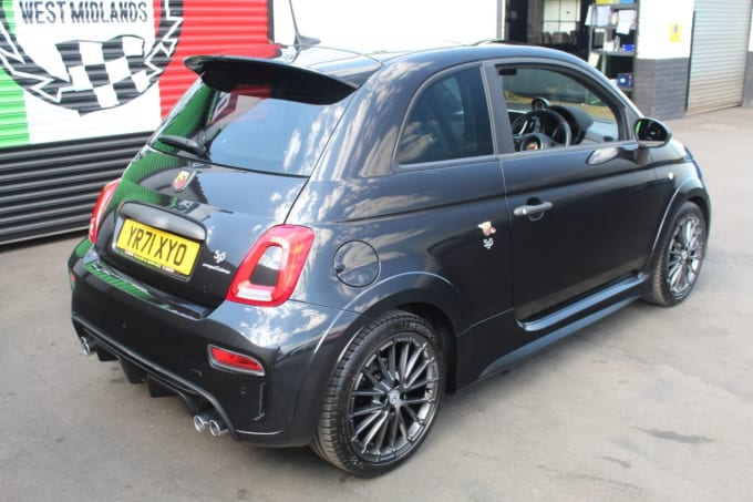 2025 Abarth 595
