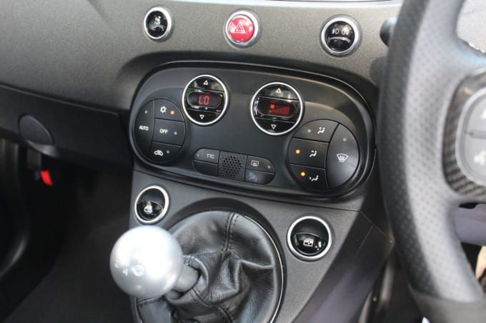 2025 Abarth 595