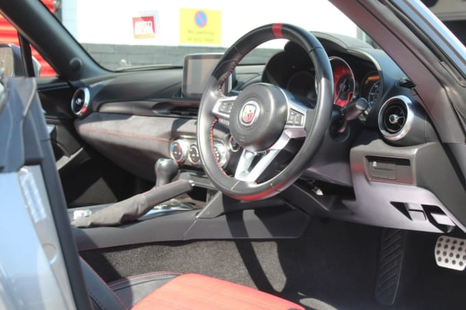 2025 Abarth 124 Spider