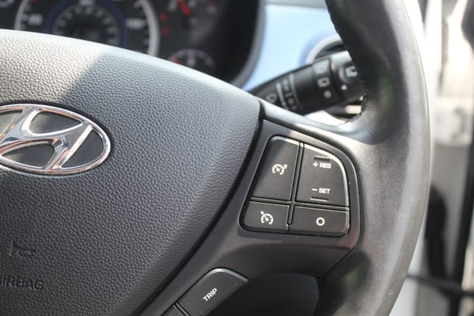 2025 Hyundai I10