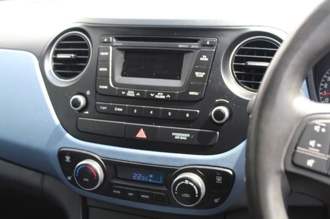 2025 Hyundai I10