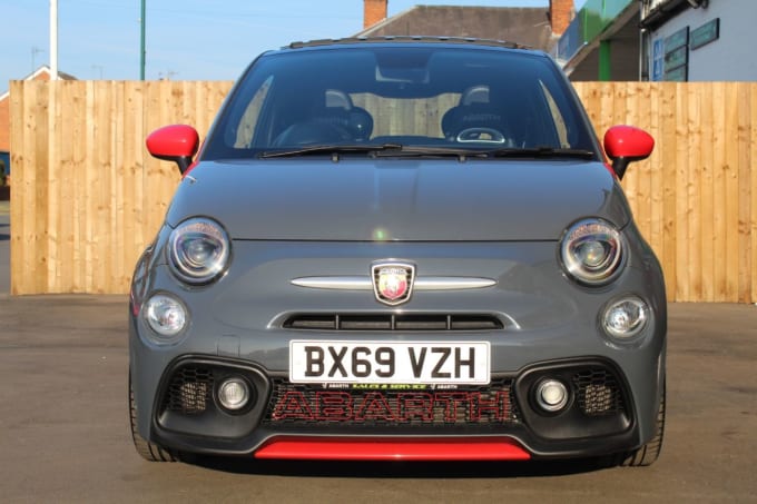 2025 Abarth 595