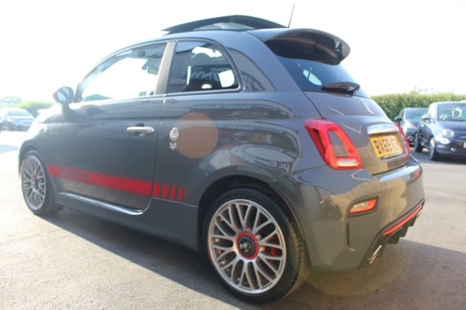 2025 Abarth 595
