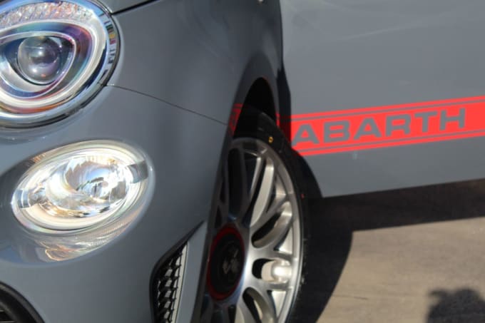 2025 Abarth 595
