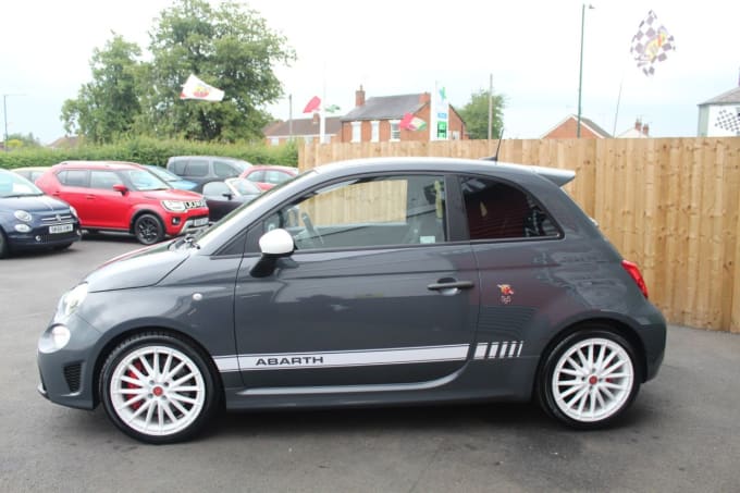 2025 Abarth 595