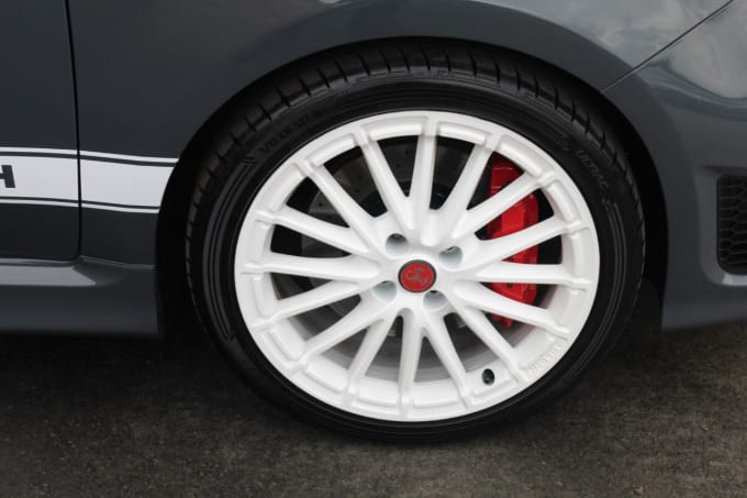 2025 Abarth 595