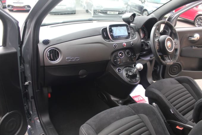 2025 Abarth 595