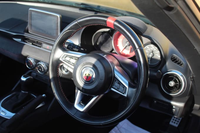 2025 Abarth 124 Spider