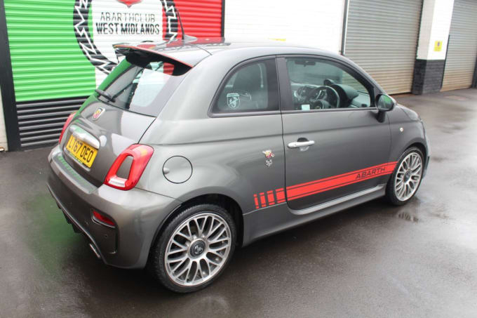 2025 Abarth 595