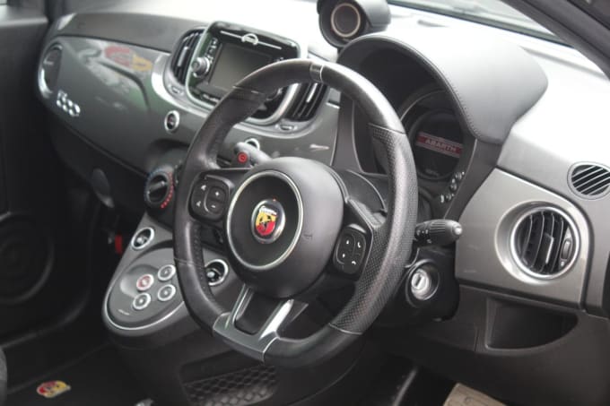 2025 Abarth 595