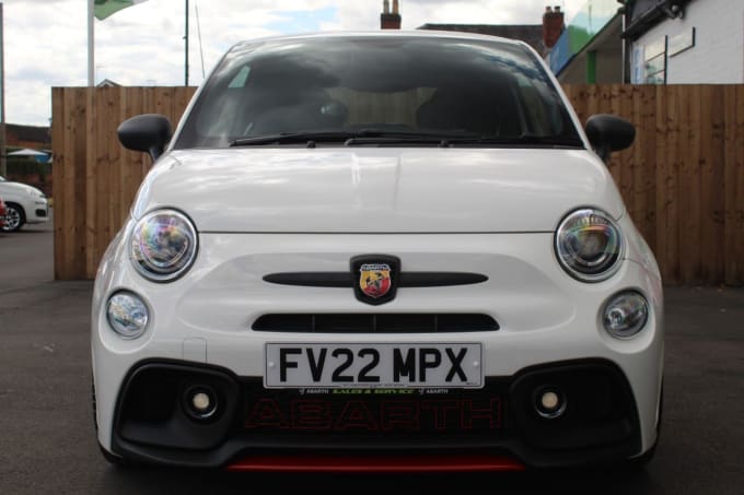 2025 Abarth 595