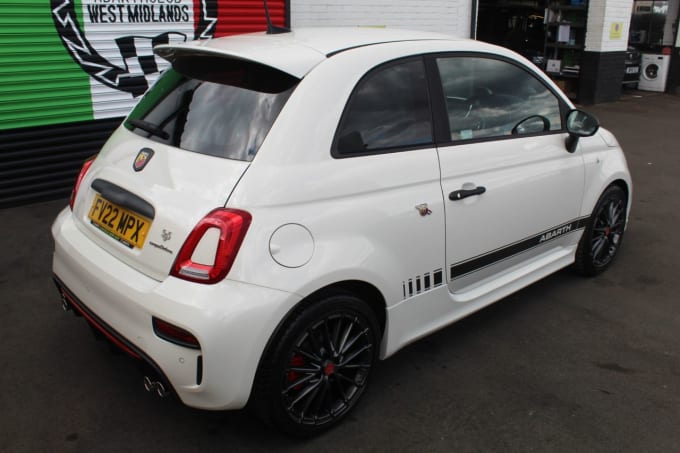 2025 Abarth 595