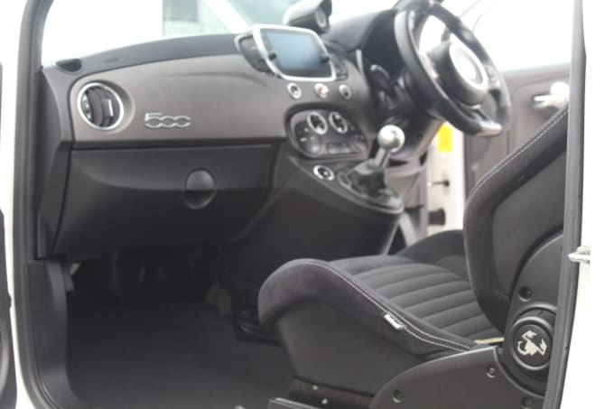 2025 Abarth 595