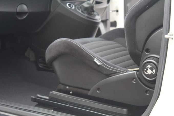 2025 Abarth 595