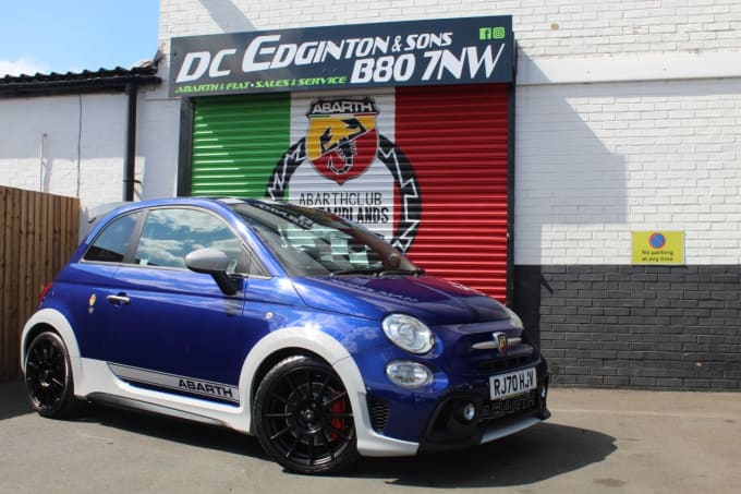 2025 Abarth 695