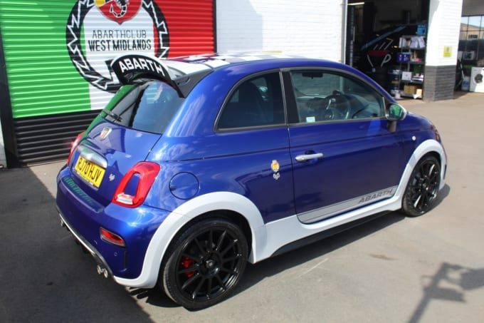 2025 Abarth 695
