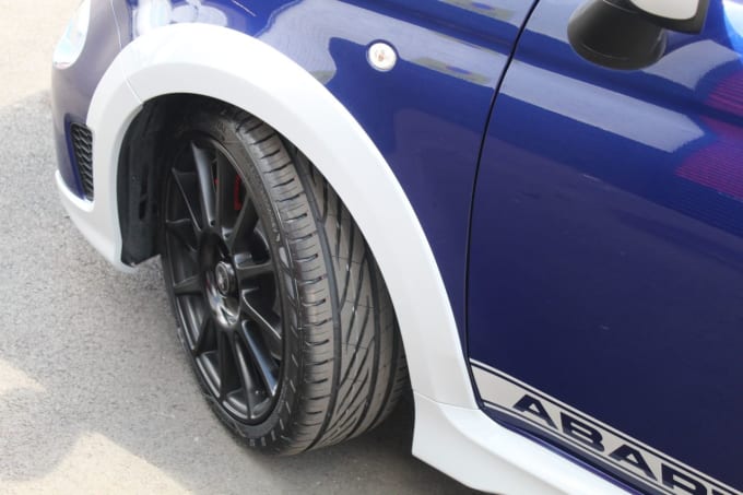 2025 Abarth 695