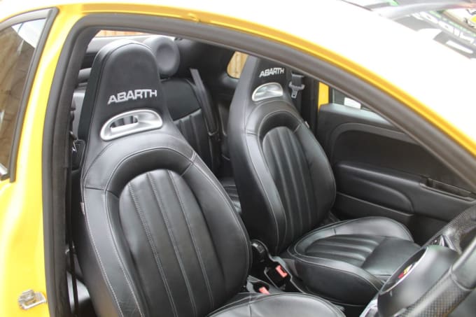 2025 Abarth 595c