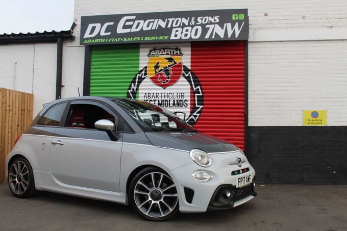 2025 Abarth 595