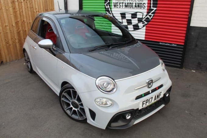 2025 Abarth 595