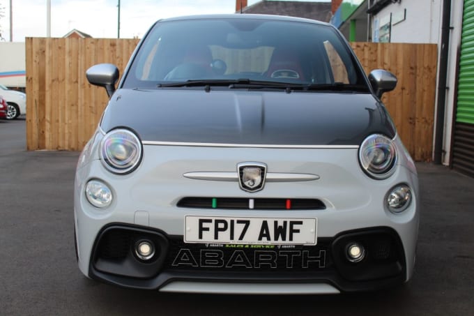 2025 Abarth 595