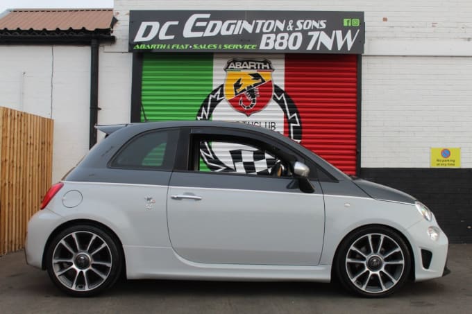 2025 Abarth 595