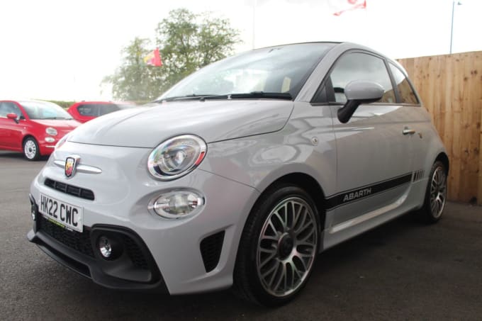 2025 Abarth 595c