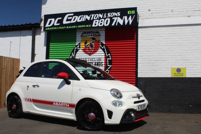 2025 Abarth 595c