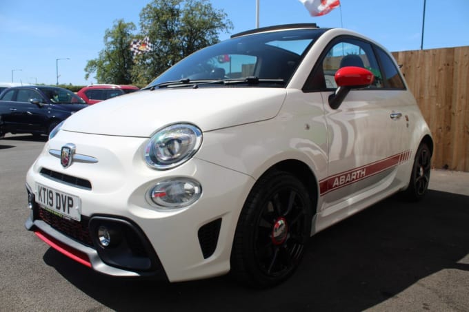 2025 Abarth 595c