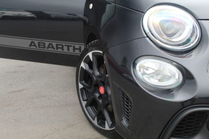 2025 Abarth 595c