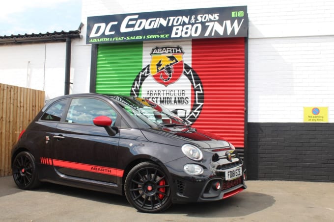 2025 Abarth 595
