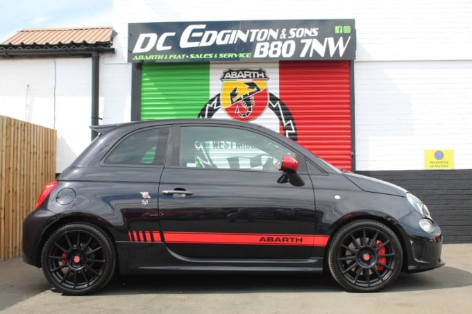 2025 Abarth 595