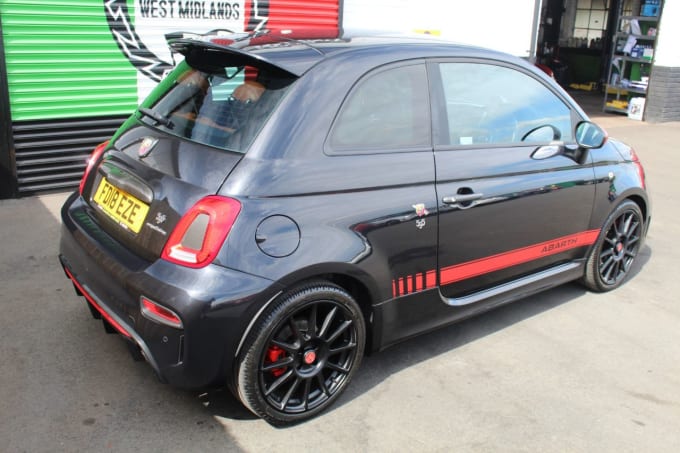 2025 Abarth 595