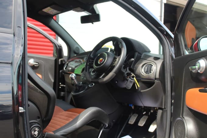 2025 Abarth 595